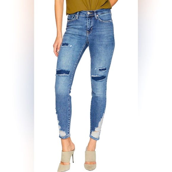 WE THE FREE PEOPLE NWOT About a Girl Distressed Blue Jeans Skinny Size 26 - Picture 1 of 6